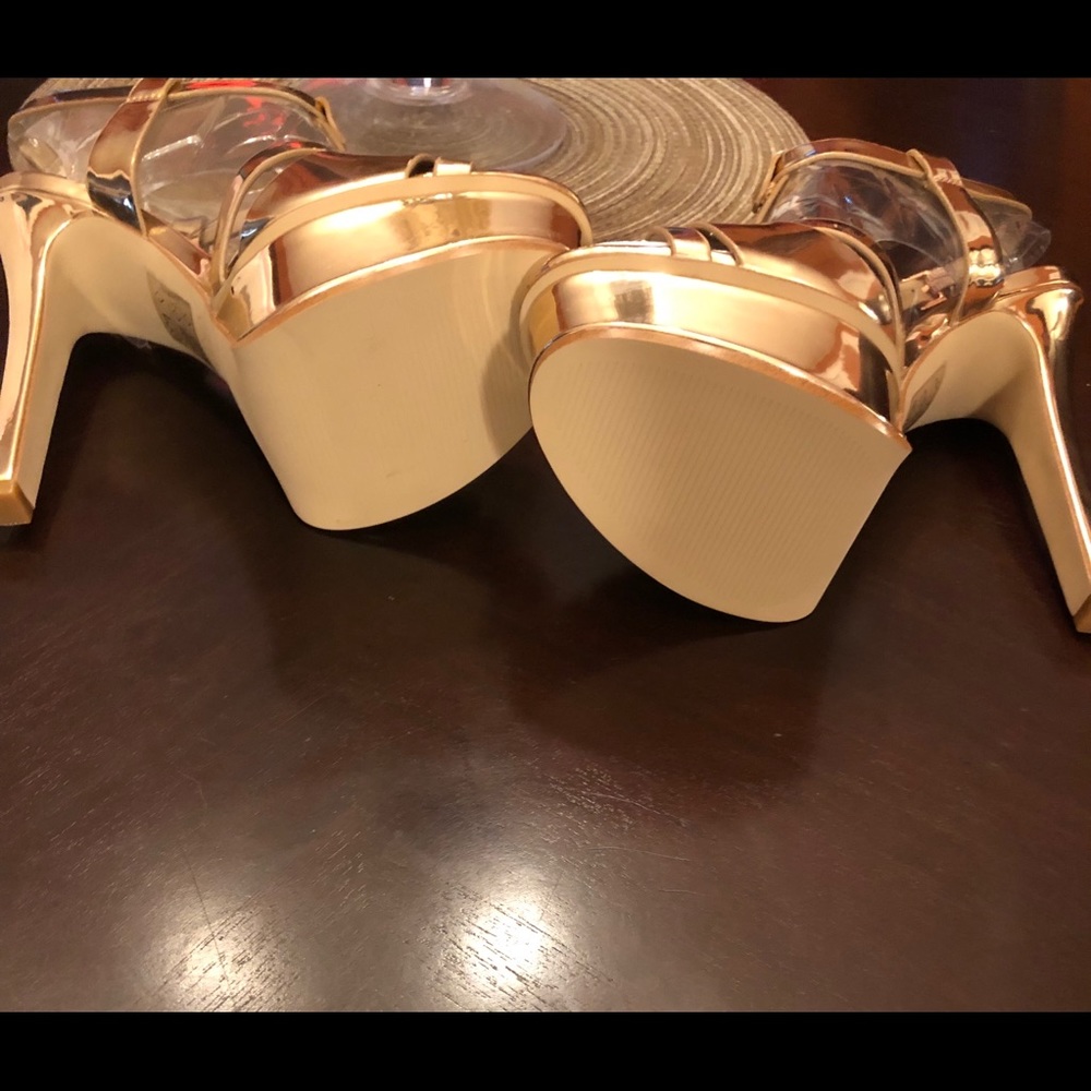 NIB! ALDO Gold Stiletto Sandals - Picture 7 of 7